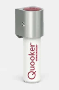 Quooker le kit de démarrage cold water filter. grâce au cold water filter - votre robinet quooker délivre une délicieuse eau filtrée en plus de vous fournir de l’eau bouillante à 100 °c. Il combine un filtre active carbon et un filtre hollow fiber.