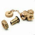 Comap 739AR robinet de vindange 3/8 avec bouchon et chainette et raccord jardin