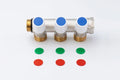 ProOne WP collecteur avec vannes de réglage avec indicateurs (Rouge/Blue/Vert) - 4/4 - 3 x EK3/4M